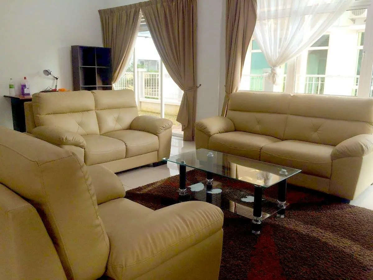 Melaka Homestay Tiara Golf Resort Μαλαισία